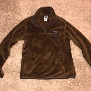 Patagonia brown fleece pullover